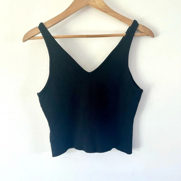 House of Harlow 1960 Ribbed Black Cropped V-Neck Tank Top Size Large - Picture 4 of 6